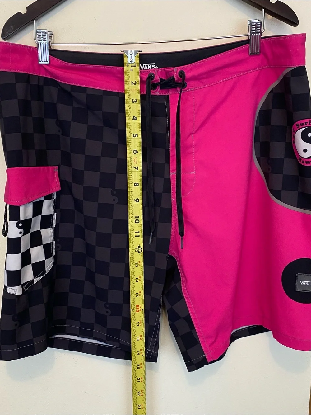 Vans T&C Surf Designs Hawaii Pink Board Shorts Mens 36 Black Check Drawstring - Picture 7 of 12